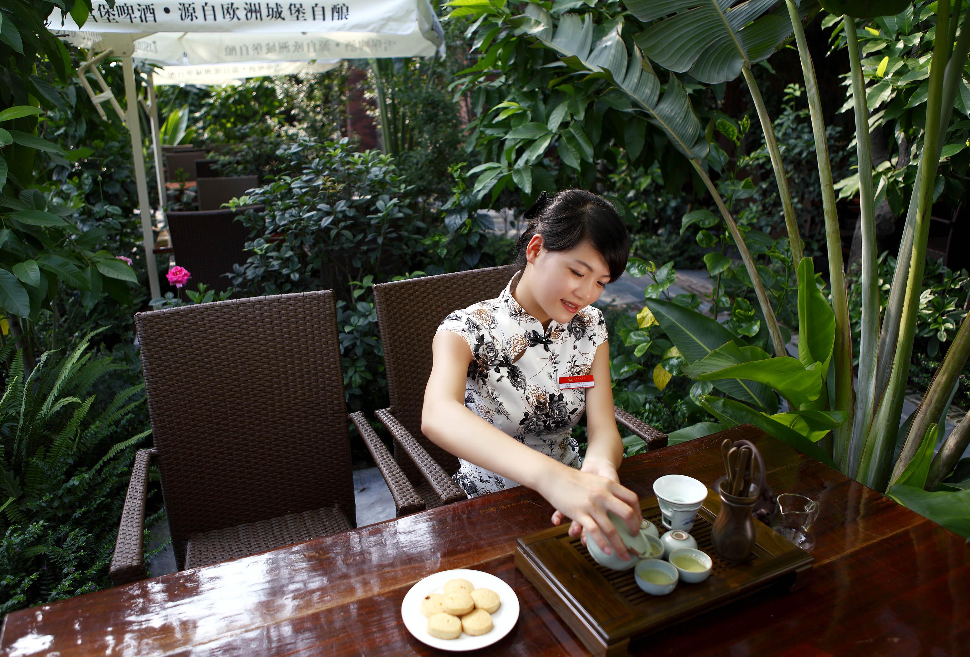 Royal Garden Hotel Canton Esterno foto