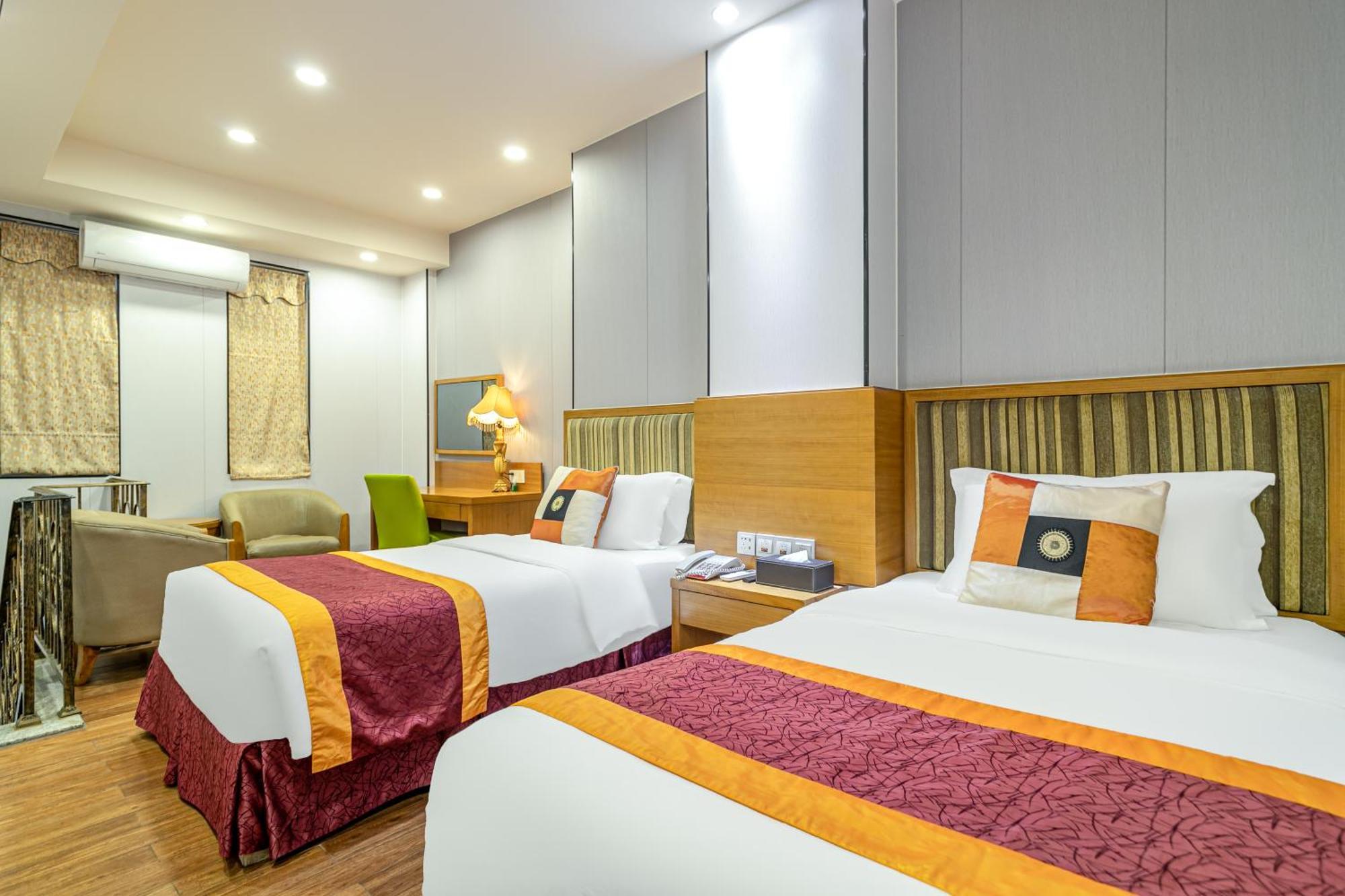 Royal Garden Hotel Canton Esterno foto