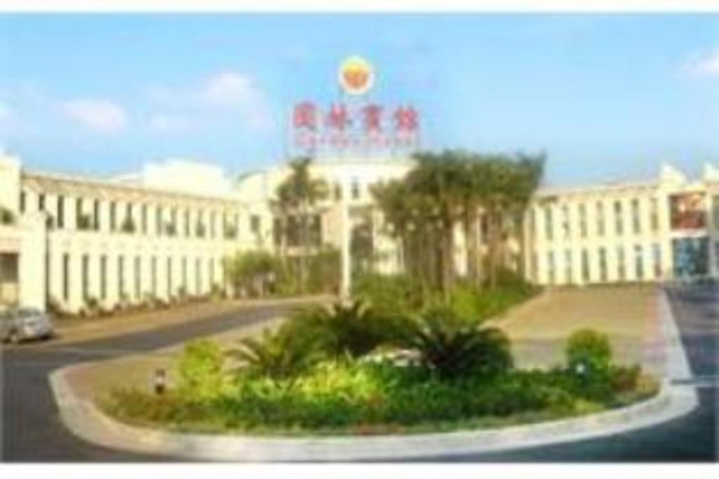 Royal Garden Hotel Canton Esterno foto
