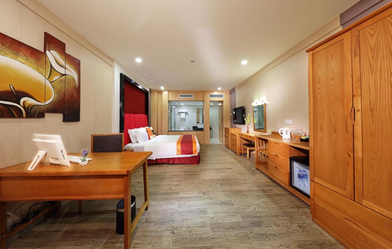 Royal Garden Hotel Canton Esterno foto